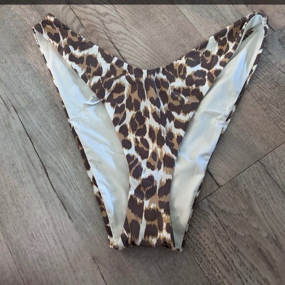Aerie High Cut Cheeky Leopard Print Bikini Bottom NWT Size L - Picture 1 of 3